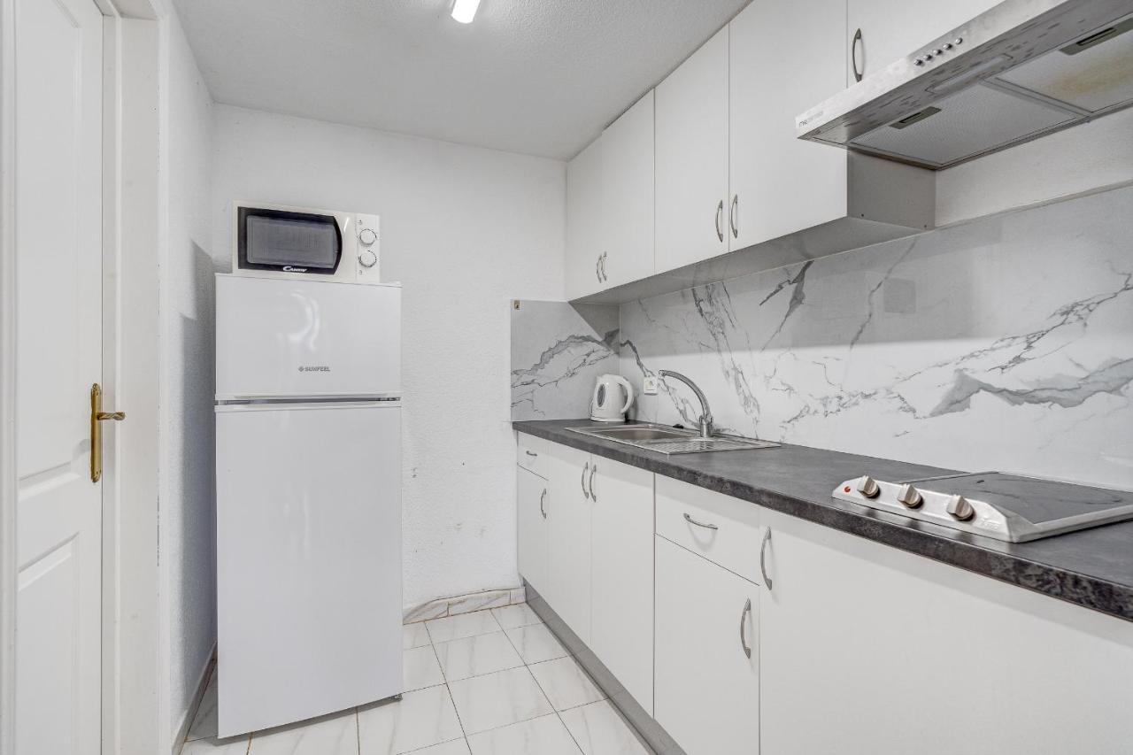 Studia Port Royale Apartment Arona  Exterior photo